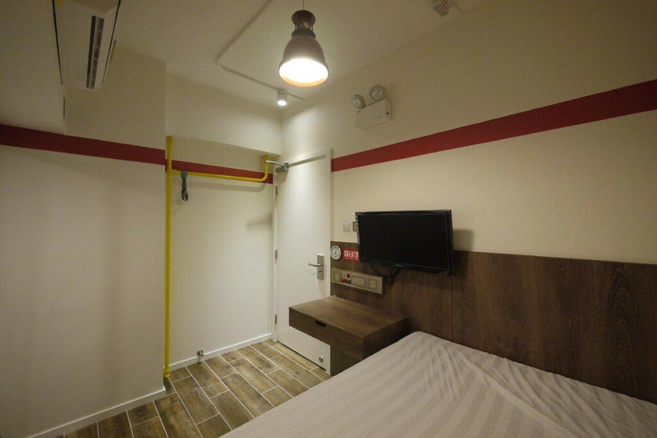 Panda'S Hostel - Hot Dog Bus Hongkong Eksteriør billede